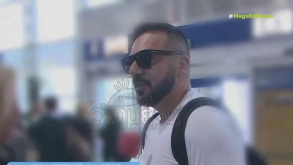 "Να κάνεις εκπομπή αλλά όχι να το παρ@χεζεις" - Έξαλλος ο Τριαντάφυλλος με γνωστό παρουσιαστή