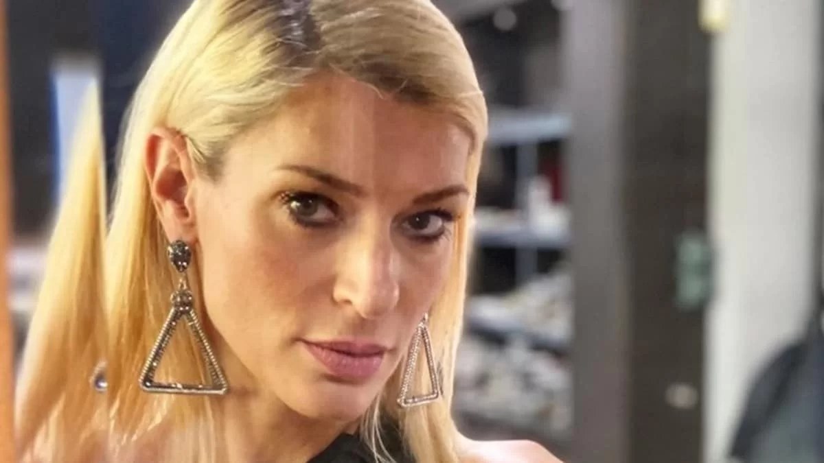 "Κάτω τα χέρια από τα παιδιά μας σιχάματα" - Η ανατριχιαστική ανάρτηση της Ζέτας Δούκα για την υπόθεση στον Κολωνό