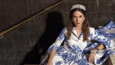 H Aφροδίτη Λιάντου γίνεται το πιο όμορφο μοντέλο των Ελλήνων σχεδιαστών μόδας!