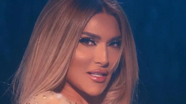 "Αναστέναξε" η πίστα - Το βίντεο με πρωταγωνίστρια την Αγγελική Ηλιάδη που κάνει τον γύρο του διαδικτύου