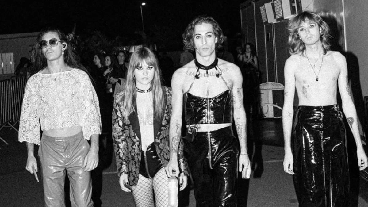 Μετά τον σάλο στη Eurovision - Οι Μaneskin εμφανίστηκαν στα Αμερικανικά Βραβεία με ζαρτιέρες