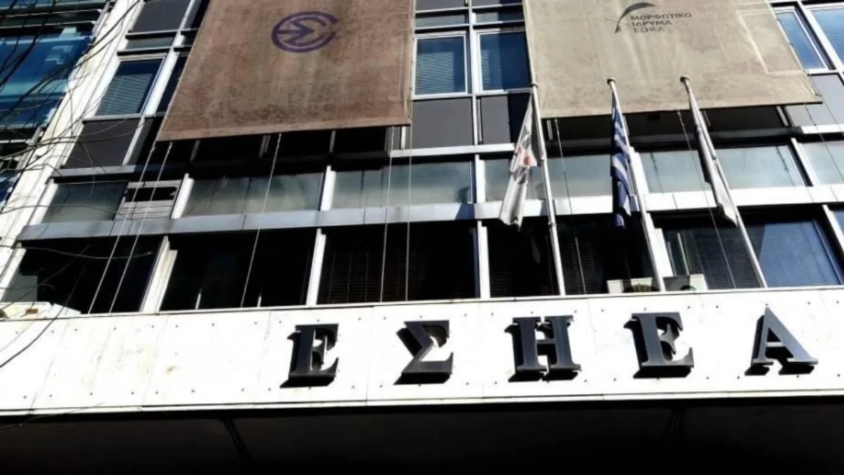 Πέθανε σε ηλικία 54 χρονών γνωστός Έλληνας δημοσιογράφος