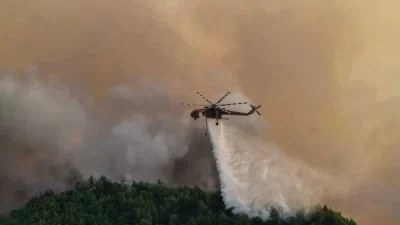Φωτιά στον Κάλαμο Αττικής - Η ανακοίνωση της Πυροσβεστικής