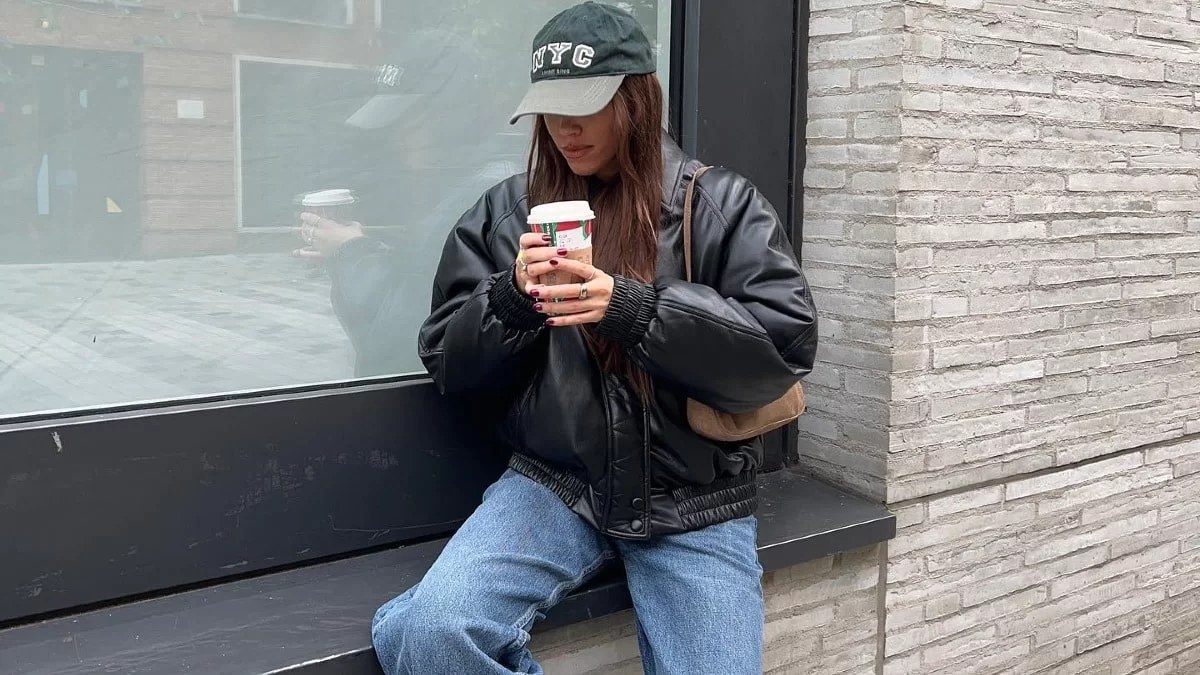 Αυτά τα jeans είναι στη μόδα τώρα - 3 stylish τρόποι να τα συνδυάσεις