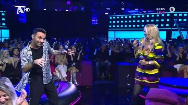 J2US: Ήθελε να ανοίξει η γη να την καταπιεί - Η γκάφα της Ναταλί Κάκκαβα στον αέρα του ALPHA