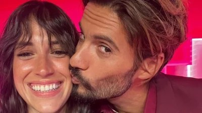 «Για πάντα ευτυχισμένοι» - Επέτειος γάμου για τον Γιώργο Καράβα και την Ραφαέλα Ψαρρού