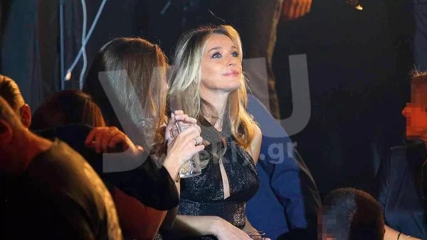 Τα βουνά από γαρίφαλα και τα παθιασμένα φιλιά - Τι έγινε στην πρεμιέρα του Ρουβά με την Ζυγούλη πρώτο τραπέζι