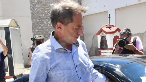 «Ερχόταν στο θέατρο με παιδιά και έλεγε ότι είναι ανίψια του» - Πασίγνωστη ηθοποιός καταγγέλλει τον Δημήτρη Λιγνάδη