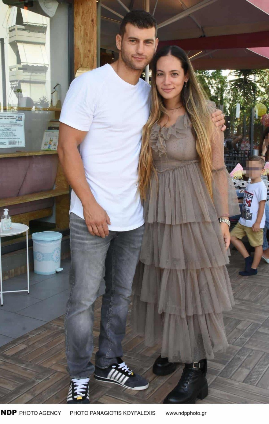 Μάντη περσάκη χωρισμός