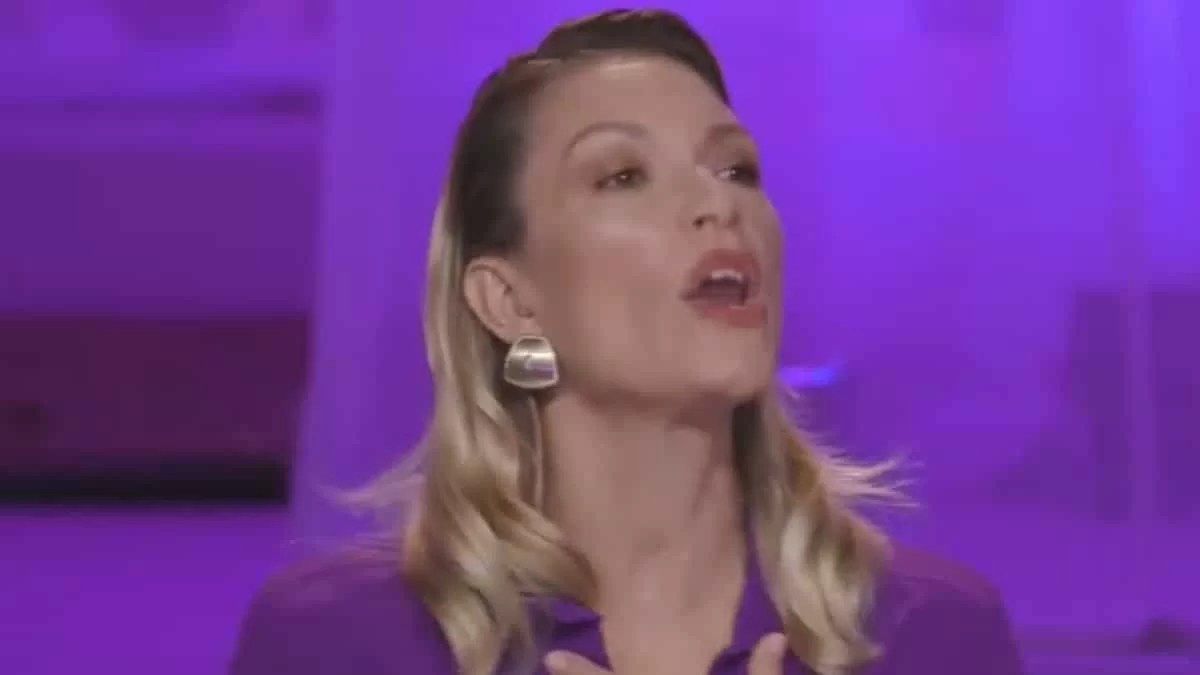 GNTM 5: «Μωρή, όχι έτσι!» - Η Βίκυ Καγιά της ούρλιαζε και εκείνη γελούσε