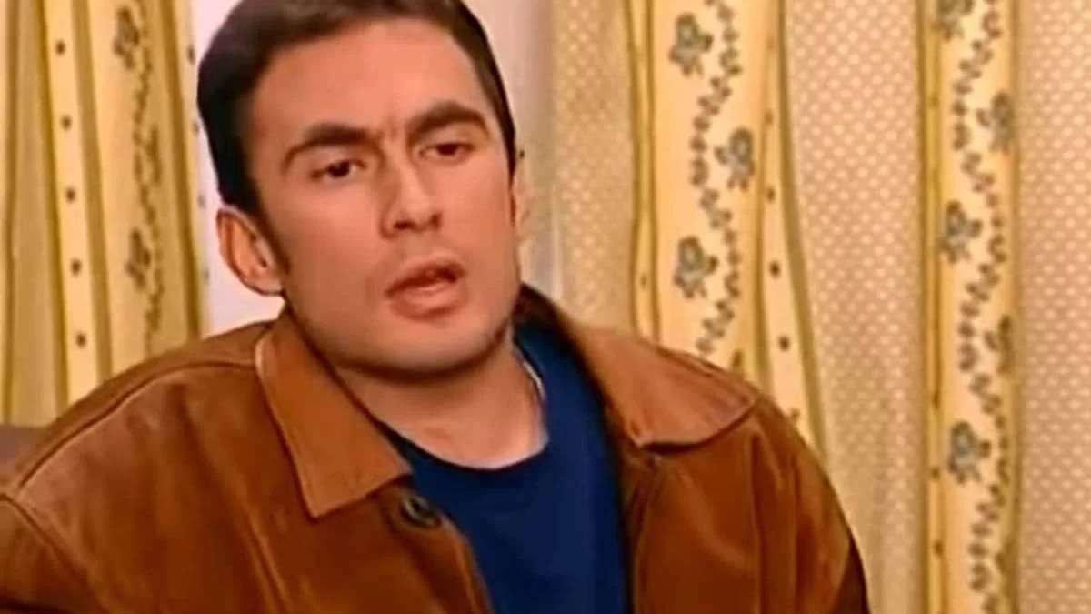 Κωνσταντίνου και Ελένης: Θυμάστε τον Αναγνώστου από τους τρεις μαθητές του Κατακουζηνού - Δεν θα πιστεύετε πως είναι σήμερα