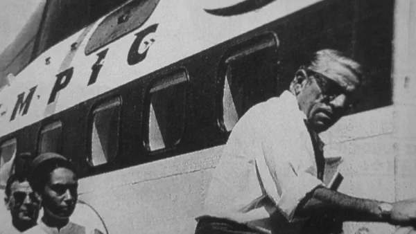 Σπάνιες φωτογραφίες από τον γοητευτικό γιο του Ωνάση, Αλέξανδρο, λίγο πριν πεθάνει στα 25 του χρόνια