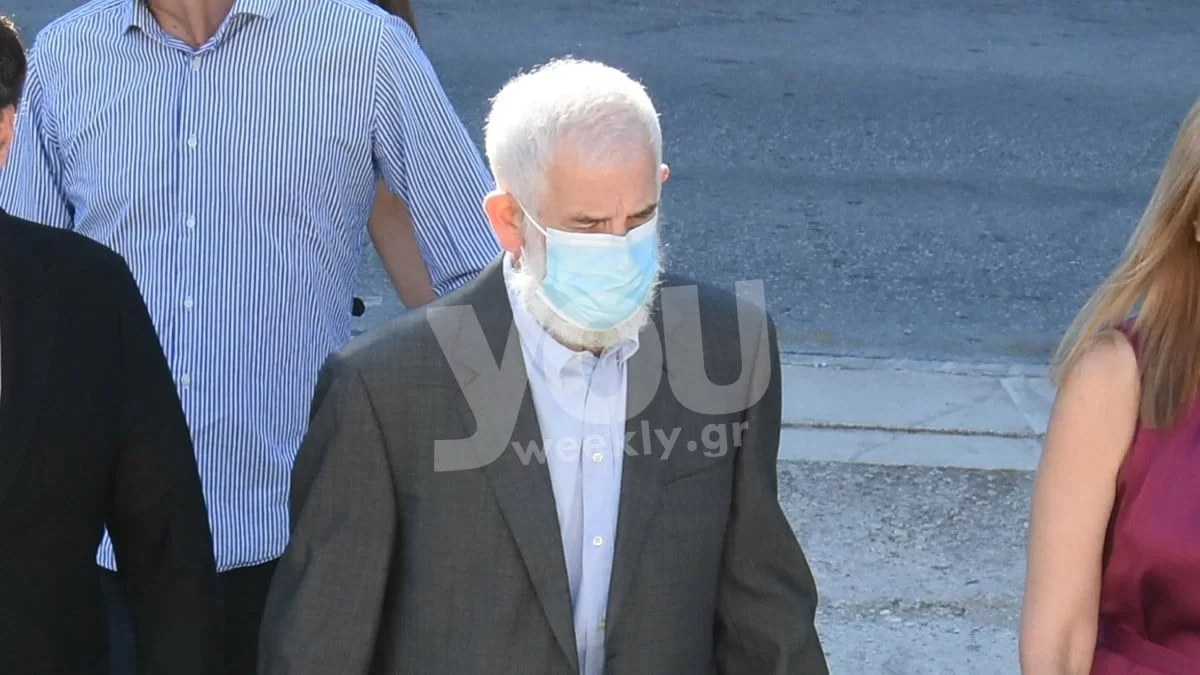 «Τον ξέρω από μικρό παιδί...» - Πασίγνωστη ηθοποιός στο πλευρό του Πέτρου Φιλιππίδη στη σημερινή (19/12) δίκη