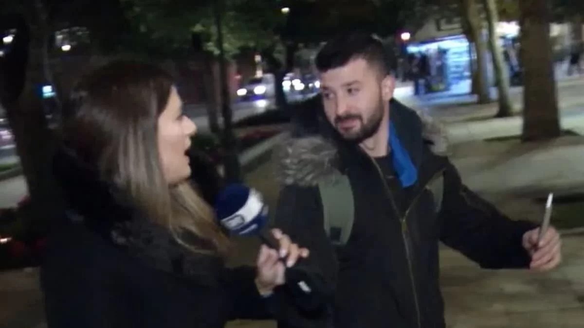 Μόλις είδε από ποιο κανάλι ήταν άρχισε να τους βρίζει στον "αέρα" - Απίστευτο σκηνικό στην ΕΡΤ