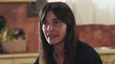 Γη της ελιάς: Σοκ! Στο τρελάδικο η Ιουλία - Μια από τις πιο συγκλονιστικές σκηνές των νέων επεισοδίων