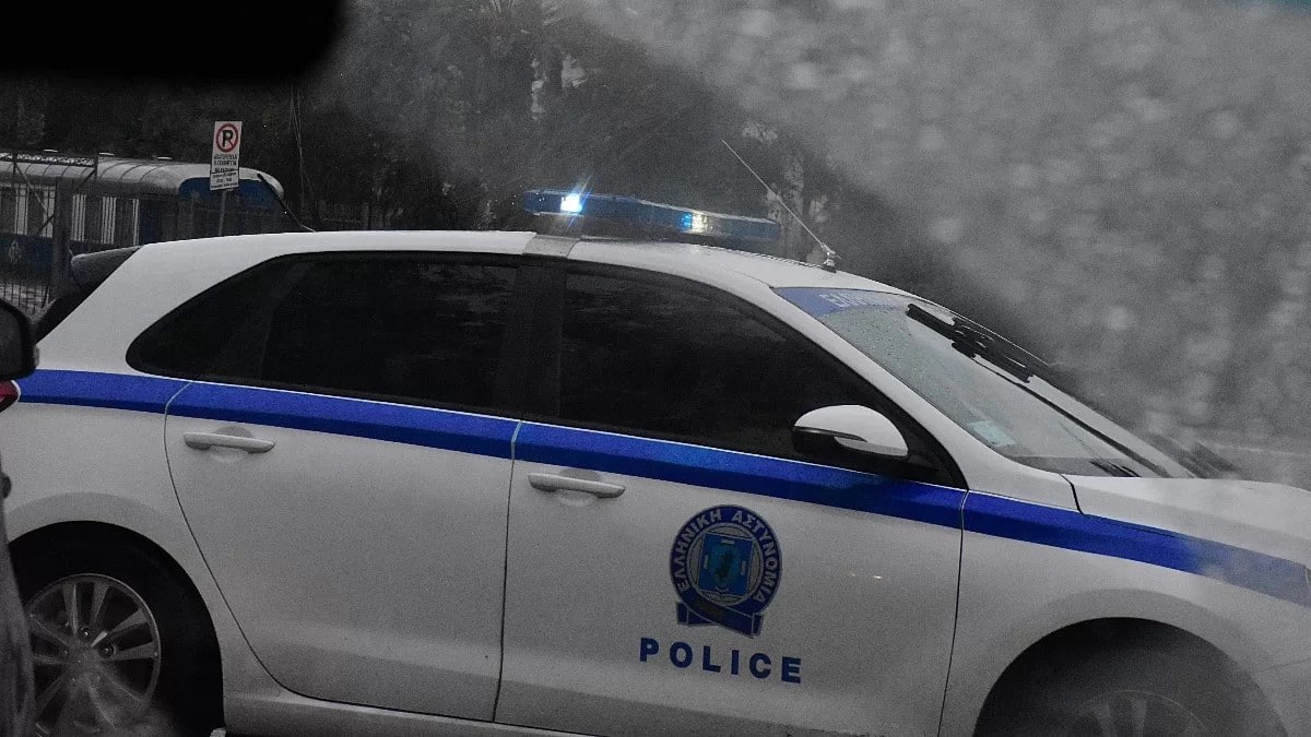 Νέα γυναικοκτονία στον Πειραιά - 24χρονος πυροβόλησε την 19χρονη σύντροφό του
