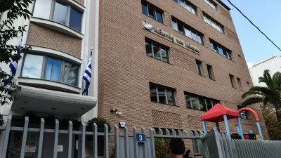 Κιβωτός του Κόσμου: «Ο διευθυντής της δομής Χίου βλέπει ταινίες σπίτι του με παιδιά»