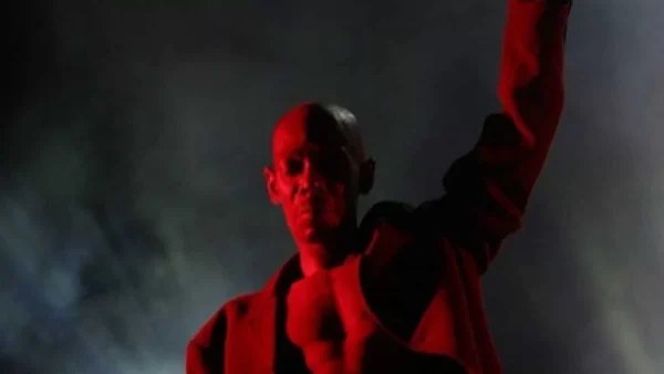 Maxi Jazz: Θρήνος για τον τραγουδιστή των Faithless
