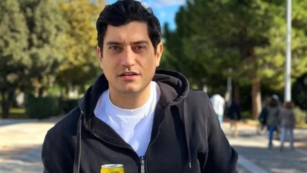 Αργύρης Πανταζάρας: Άφησε πίσω την ζωή του εργένη - Ποια είναι η καλλονή ηθοποιός που βρίσκεται μαζί του στην Βενετία