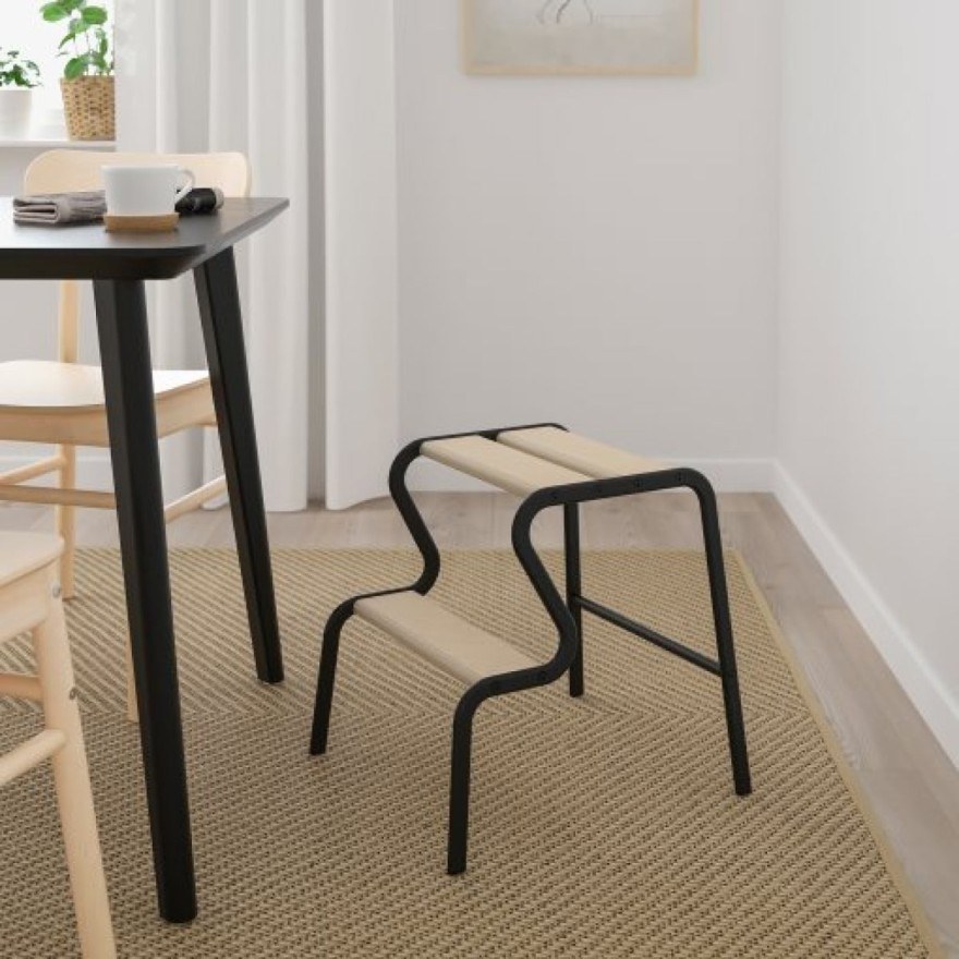 Σκαμπό IKEA