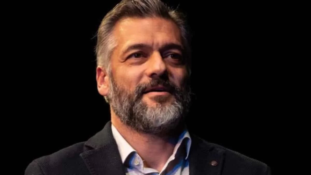«Ακούγεται εύκολο, αλλά ήταν ένα επαγγελματικό...» -  Η αποκάλυψη του Στέλιου Κρητικού για την προσωπική του ζωή