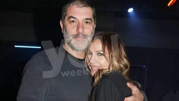 Έσκυψε από την πίστα η Δέσποινα - Καρέ καρέ το καυτό φιλί Μπισμπίκη και Βανδή μπροστά σε όλο το κοινό