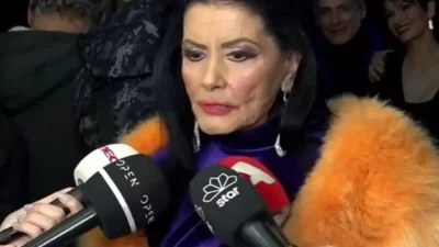 «Ανατριχιάζω που τη θυμάμαι» - Η σπαρακτική αποκάλυψη της Ζωζώ Σαπουτζάκη για την Μάρθα Καραγιάννη