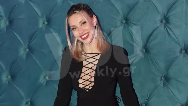 Η Γαρυφαλλιά Καληφώνη ανακοίνωσε στην αδερφή της πως είναι έγκυος - Το βίντεο που κυκλοφορεί στο διαδίκτυο