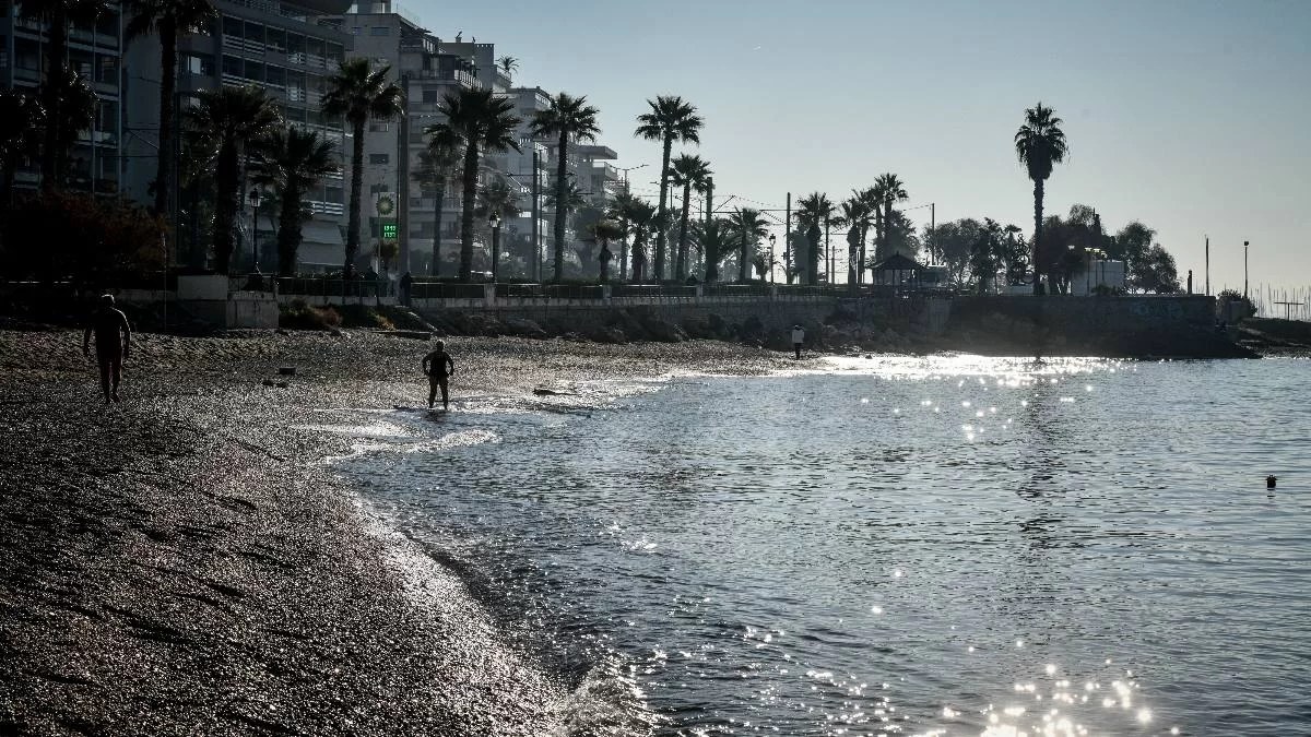 Καιρός: Μικρή πτώση της θερμοκρασίας και βοριάδες σήμερα 7/1
