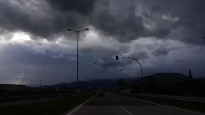 Έκτακτο δελτίο επιδείνωσης καιρού: Έρχεται κακοκαιρία το βράδυ - Συναγερμός σε αυτές τις περιοχές