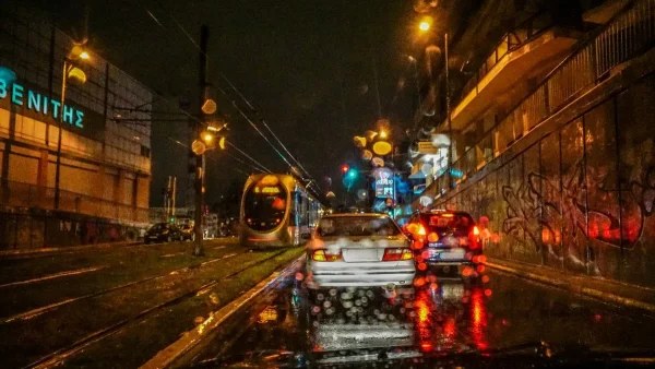 Καιρός 30/1: Τοπικές βροχές και σποραδικές καταιγίδες κυρίως στα... - Που θα πέσουν χιόνια;