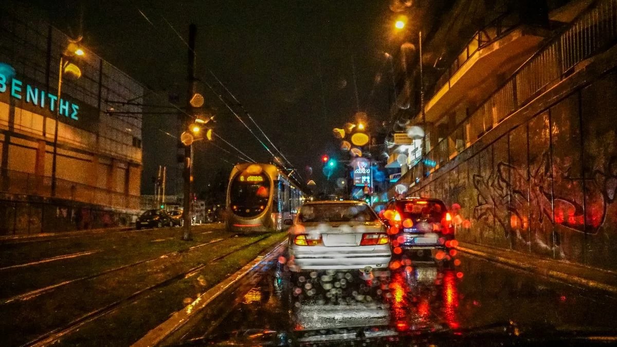 Καιρός 30/1: Τοπικές βροχές και σποραδικές καταιγίδες κυρίως στα... - Που θα πέσουν χιόνια;