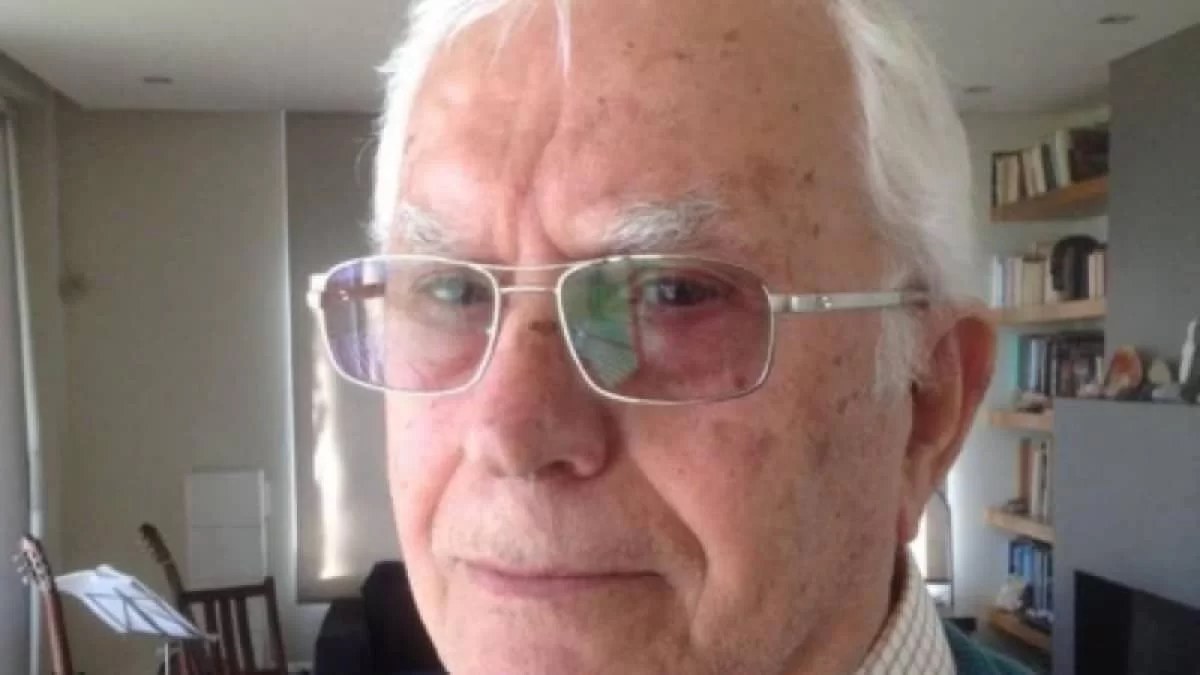 «Ελαφρύ το χώμα...» - Σπαραγμός στο Twitter για τον θάνατο του "παιδιού του λαού", Νίκου Ξανθόπουλου