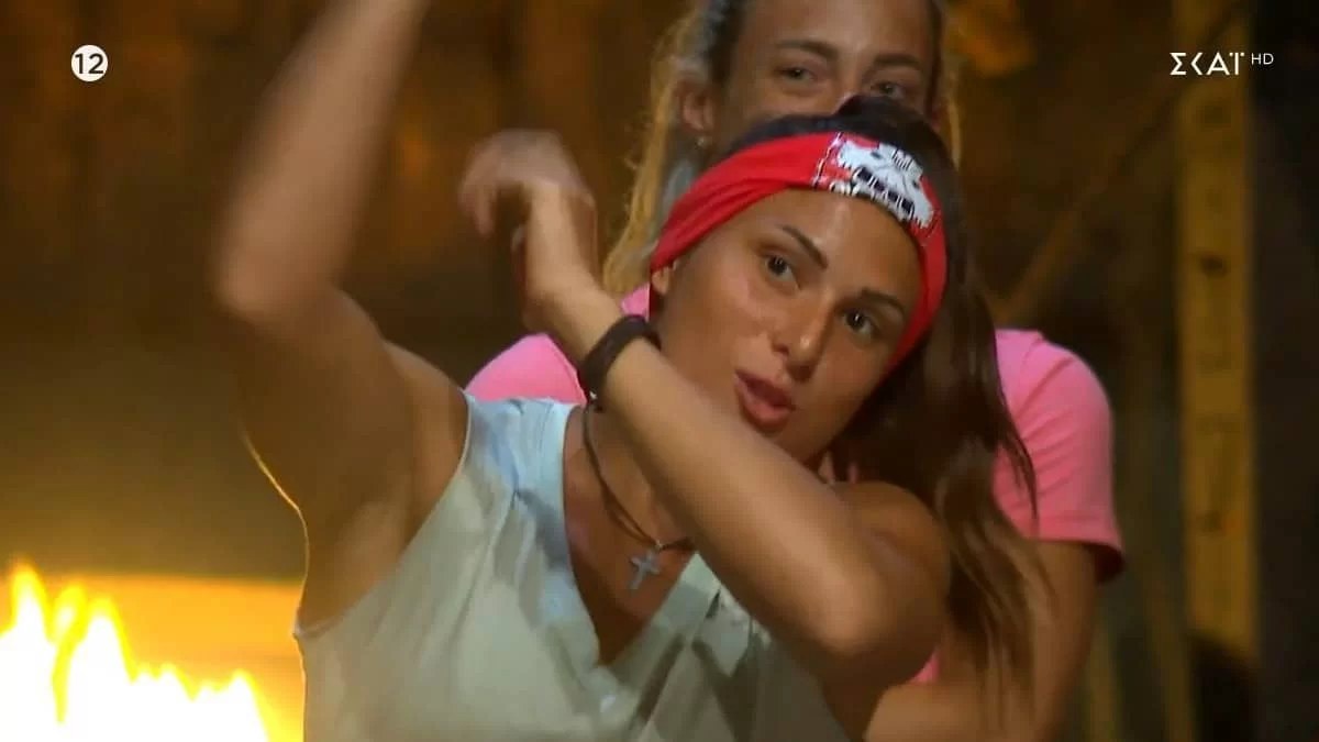 Survivor All Star αποκλειστικό: Η Ασημίνα είχε παρέα στο δάσος - Αυτή είναι η δεύτερη παίκτρια που πιάστηκε με κινητό