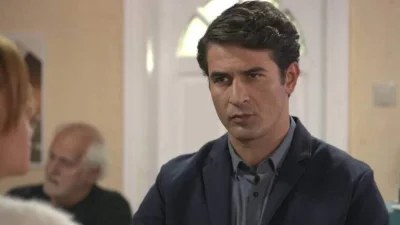 Τρία Μίλια: Απεγνωσμένος ο Μιχάλης - Εξαπλώνεται στο νησί η φήμη ότι...