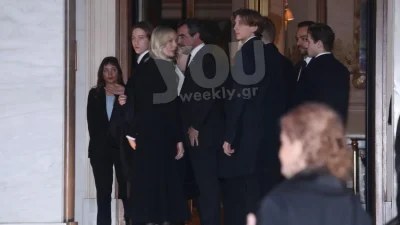 Κηδεία Τέως Βασιλιά Κωνσταντίνου: Δείπνο με καραβίδες, γαρίδες και σφυρίδα για 250 προσκεκλημένους μετά την ταφή