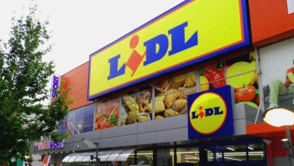 Χαμός στους διαδρόμους των Lidl - Έγινε γνωστό πως από χθες 4/1....