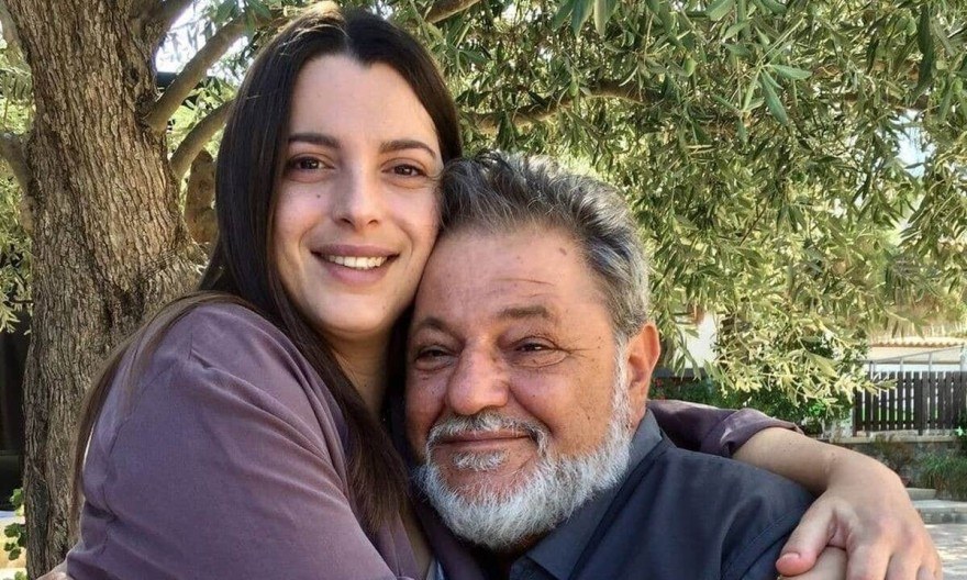 Γη της Ελιάς Λυκούργος νεκρός