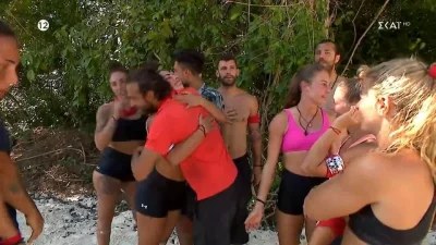 Survivor All Star: Πανηγύριζαν έξαλλα οι δυο τους - Τα τρυφερά τετ α τετ του Πρίαμου & της Σταυρούλας στην κάμερα του ΣΚΑΪ