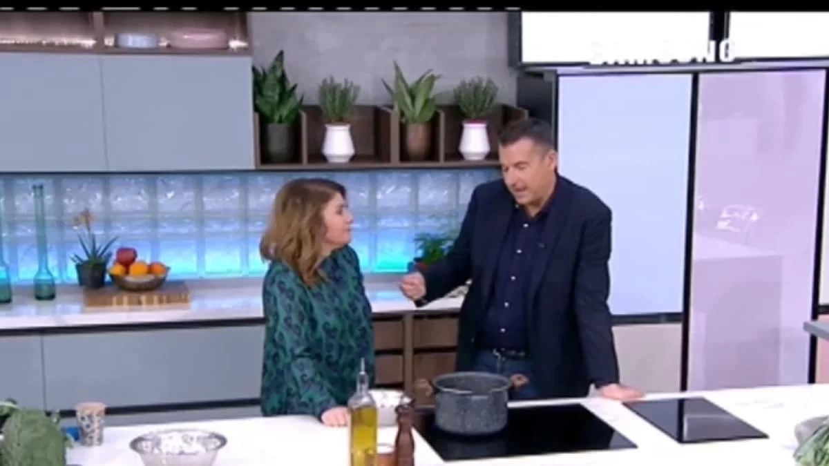 «Συγγνώμη γι’ αυτό που σου κάναμε χθες...» - Τι συνέβη με τον Γιώργο Λιάγκα και την Αργυρώ Μπαρμπαρίγου πίσω από τις κάμερες