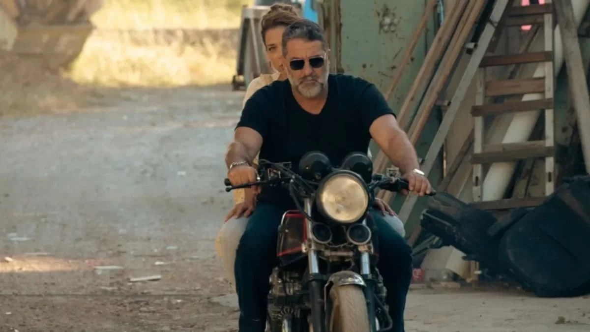 Έκτακτη απόφαση του ALPHA για την σειρά Αυτή η νύχτα μένει - Τι συνέβη
