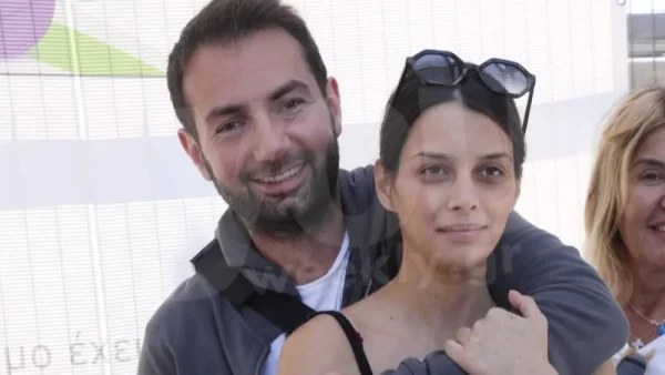 Χαζομπαμπάς ο Δημήτρης Παππάς - Το βίντεο της Άννας Μπεζάν με την κόρη τους που "ξετρέλανε" το Instagram