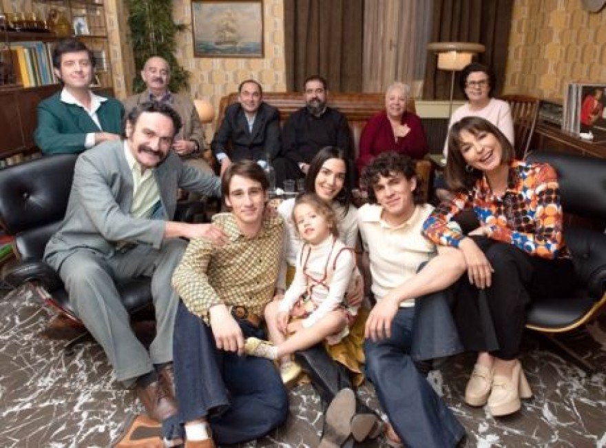 Το cast του «Τα καλύτερα μας χρόνια»