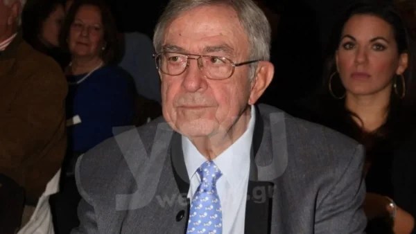 Έτσι θα καλυφθεί η κηδεία του Τέως Βασιλιά Κωνσταντίνου - Το παρασκήνιο ανάμεσα στα κανάλια