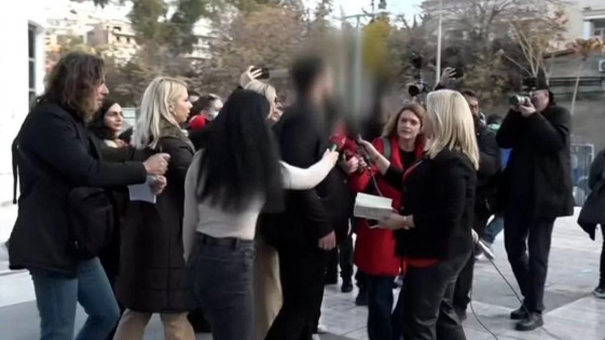 Τραγωδία Πάτρα: Βαρύ το κλίμα στο ετήσιο μνημόσυνο της 9χρονης - Γιατί δεν πραγματοποιήθηκε στο μέρος που κηδεύτηκε
