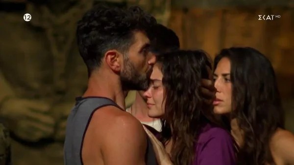 Survivor all star: «Νόμιζε ότι θα πάει διακοπές με το αμόρε» - ''Πανηγύρι'' στο twitter μετά την οικειοθελή αποχώρηση της Βρισηίδας