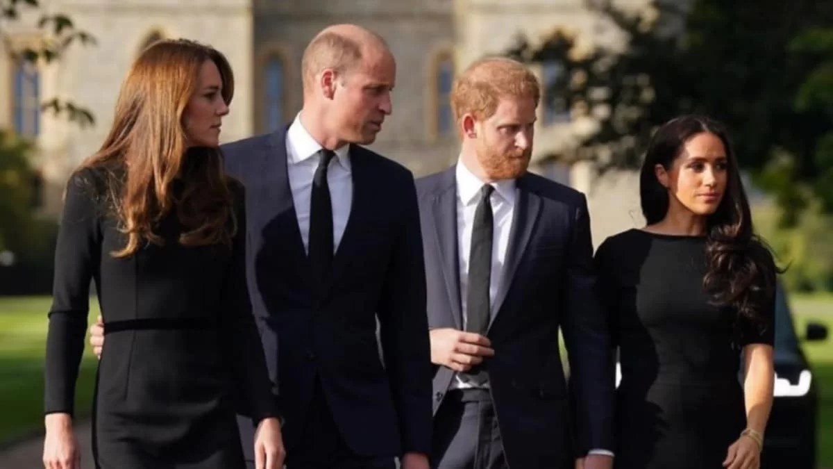 Buckingham: Άγριο ξύλο για Χάρι και Πρίγκιπα Ουίλιαμ - «Έσπασε στην πλάτη μου το μπολ του σκύλου...»