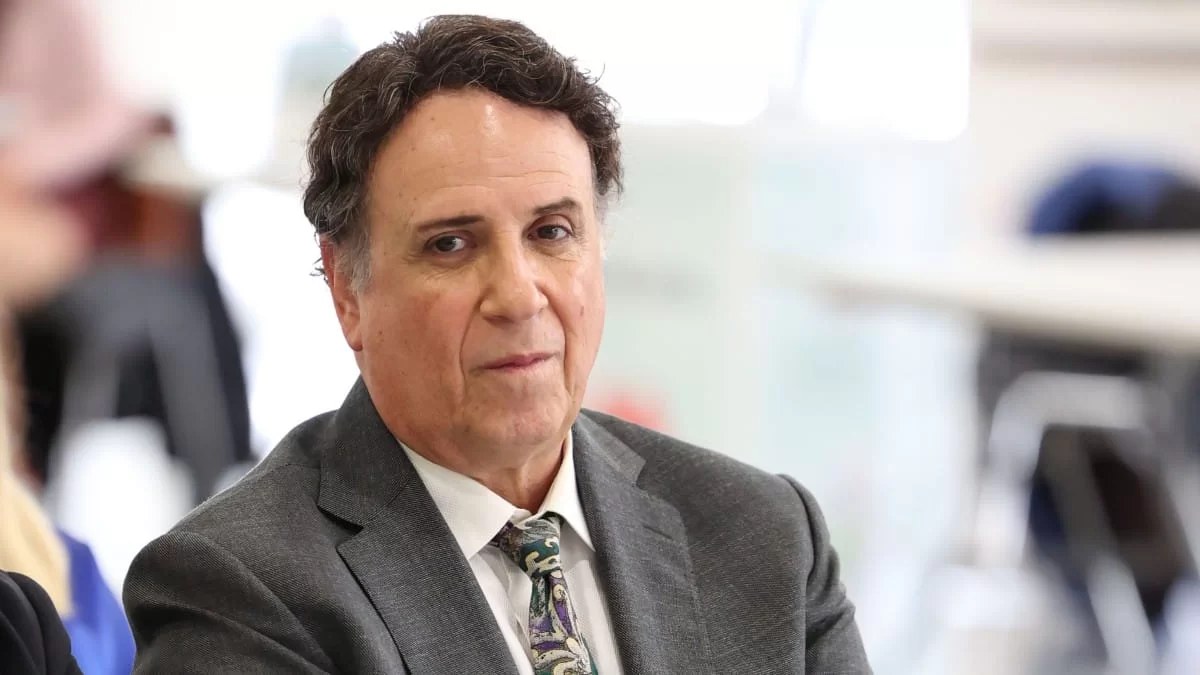 Χάρης Ρώμας: «Αισθάνομαι 100% άντρας αλλά δεν το κρύβω πως έχω κάνει...»