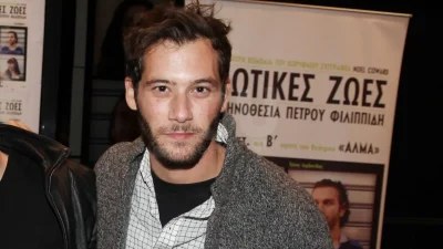 Αντίνοος Αλμπάνης: «Ο εγκέφαλος μας έχει έναν...» - Σοκάρει ο ηθοποιός με την φωτογραφία μέσα από το νοσοκομείο