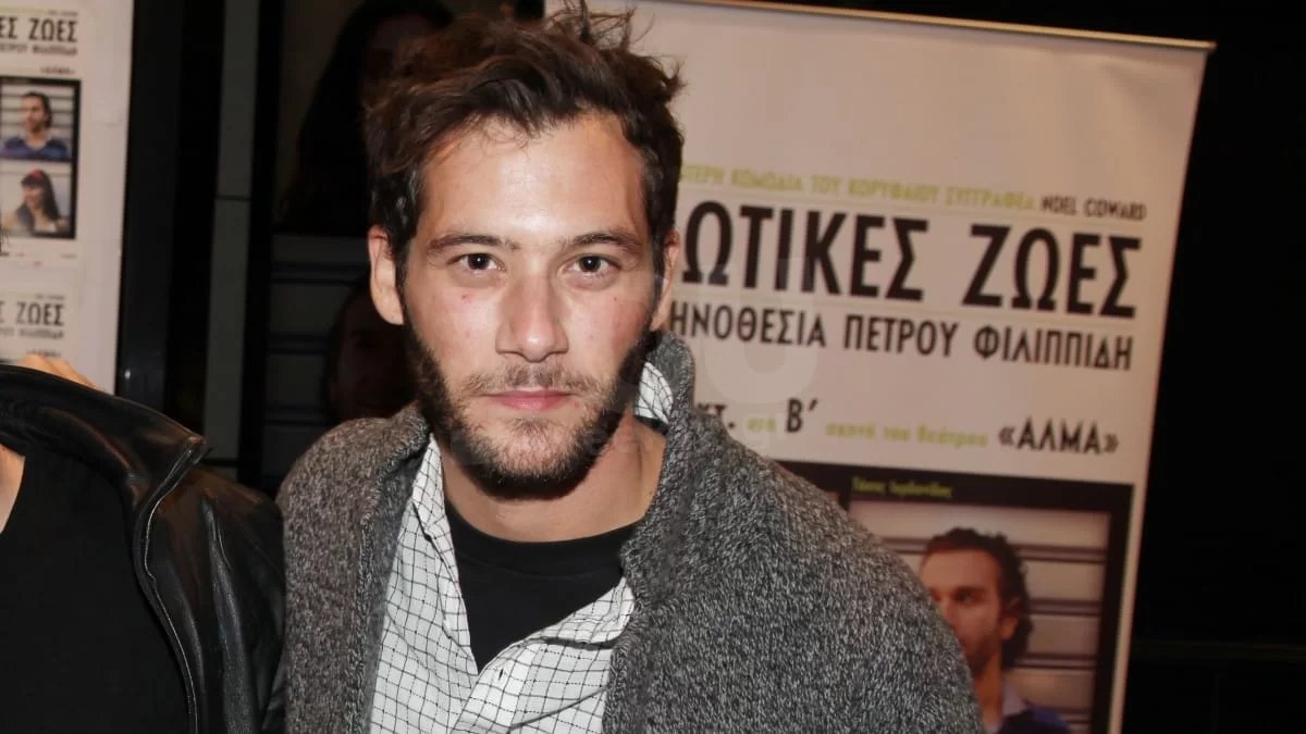 Αντίνοος Αλμπάνης: «Ο εγκέφαλος μας έχει έναν...» - Σοκάρει ο ηθοποιός με την φωτογραφία μέσα από το νοσοκομείο